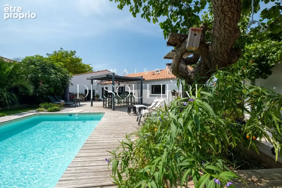 Maison 194 m² à Rivedoux-Plage  - photo 6