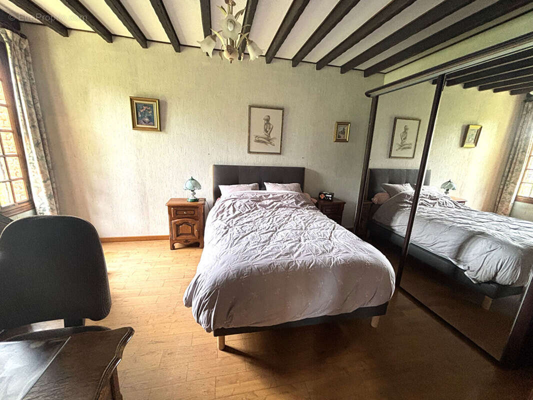 Maison à SAINTE-GENEVIEVE