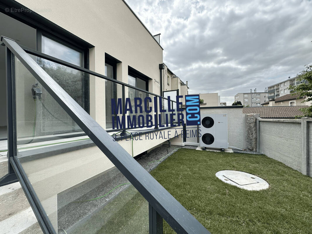 Maison à REIMS