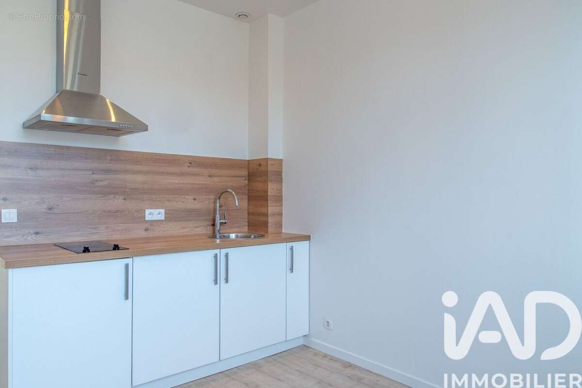 Photo 8 - Appartement à SAINT-GERMAIN-LES-ARPAJON