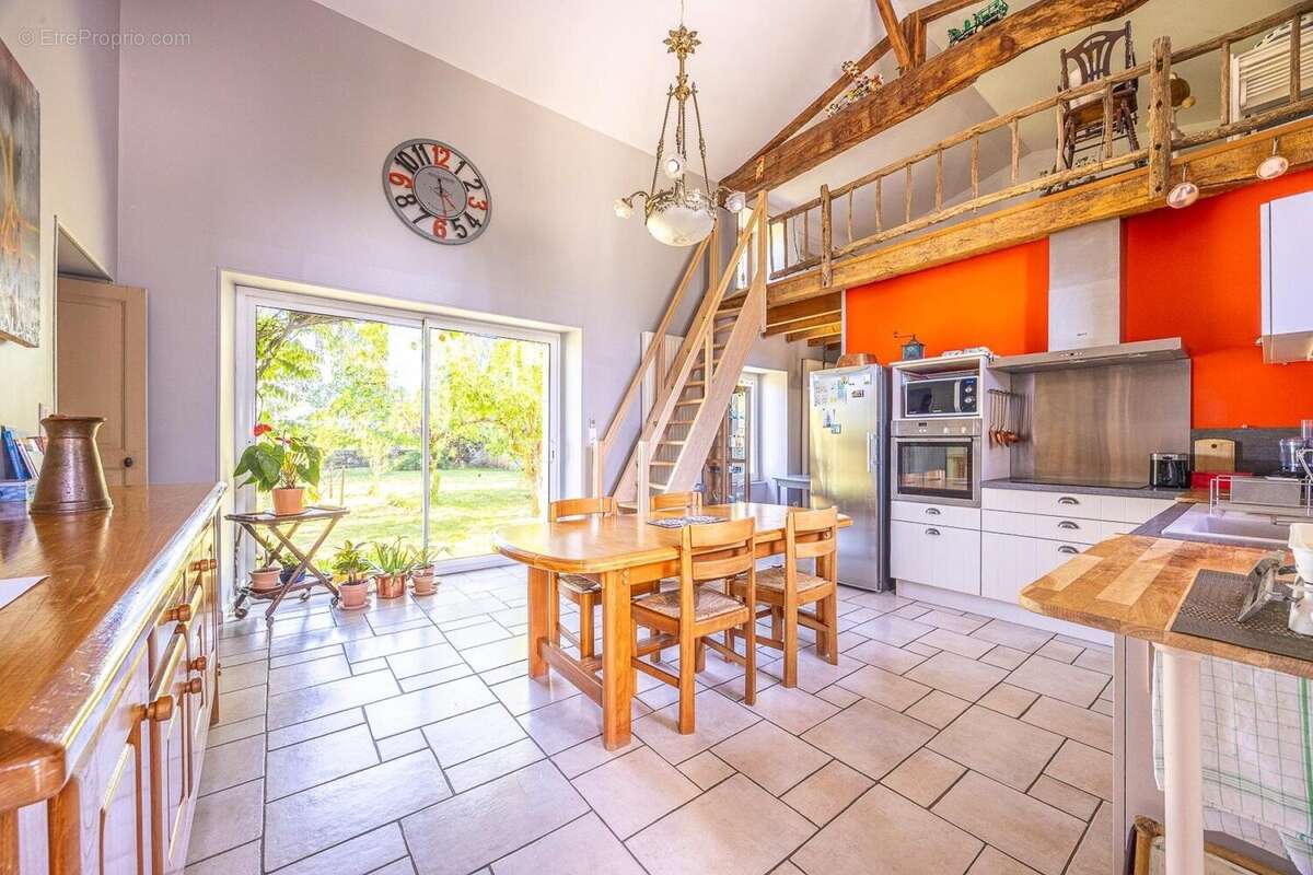 Photo 4 - Maison à LA CRECHE