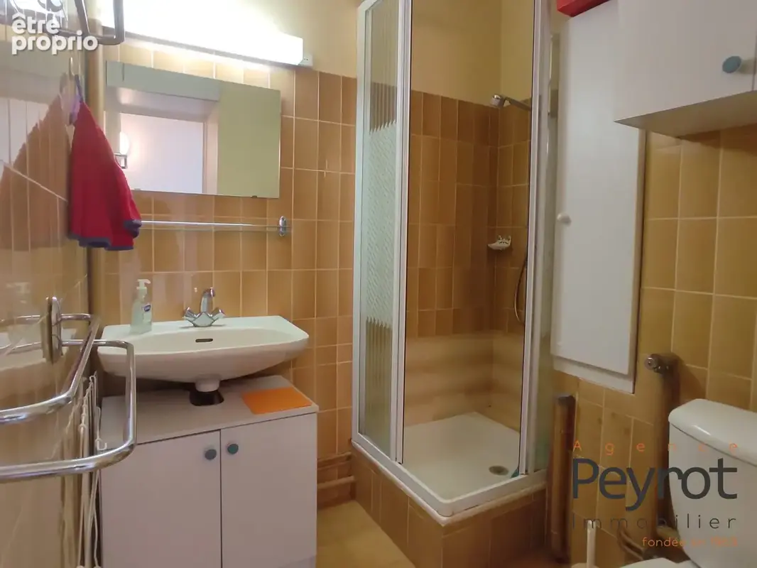 Appartement 28 m² à La Llagonne  - photo 4