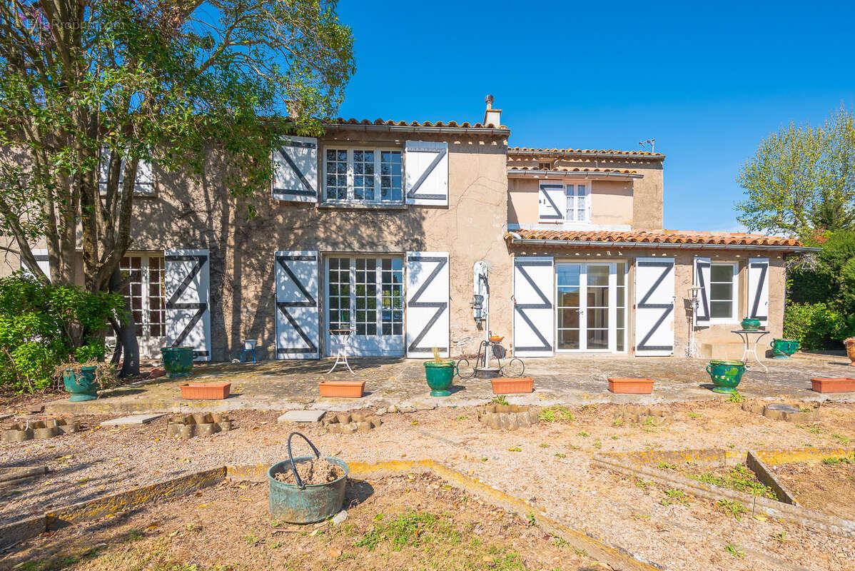 Maison à PEYRIAC-MINERVOIS
