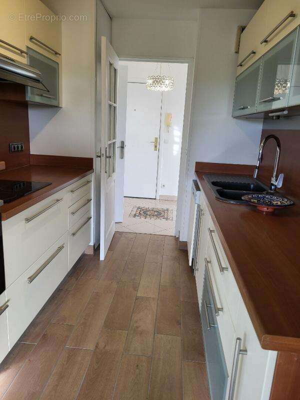 Appartement à FREJUS