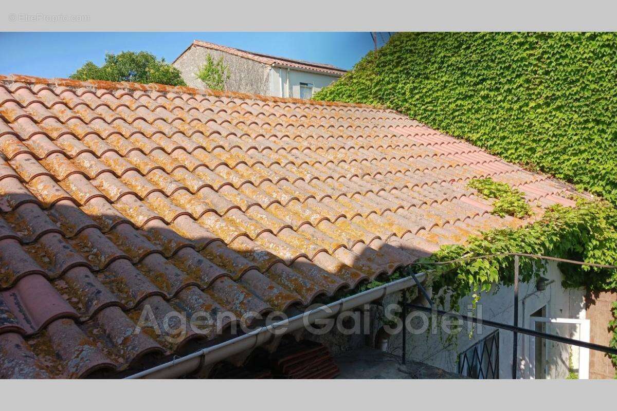 Maison à NISSAN-LEZ-ENSERUNE