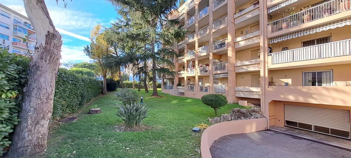 Appartement à CAGNES-SUR-MER