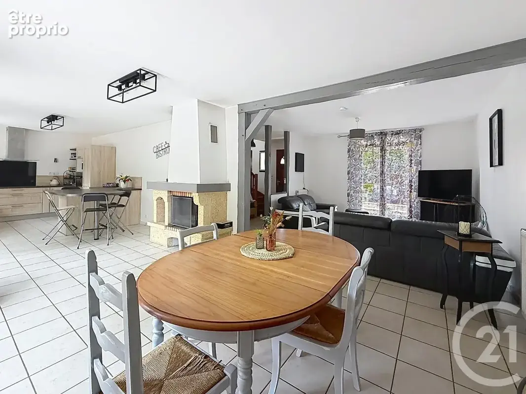 Maison 6 pièces 105 m² à vendre à Chartres (28000) - photo 3