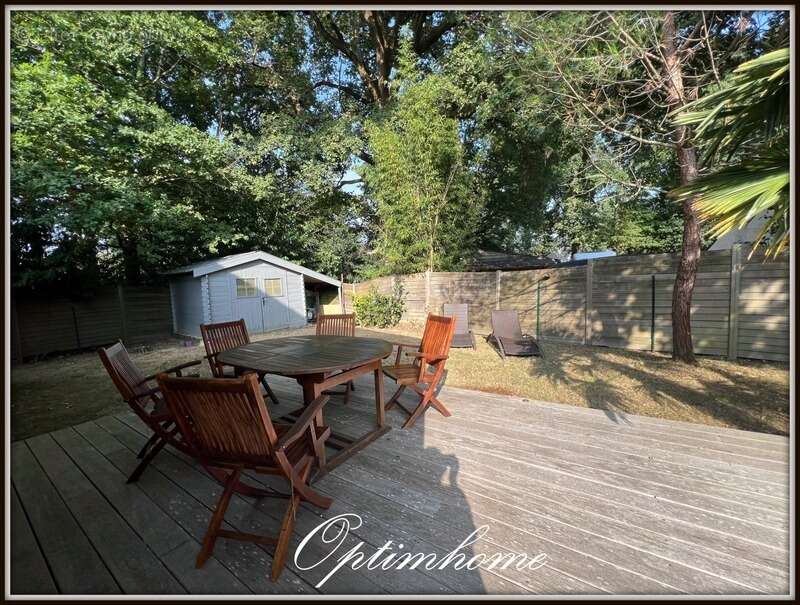 Maison à LA CHAPELLE-SUR-ERDRE