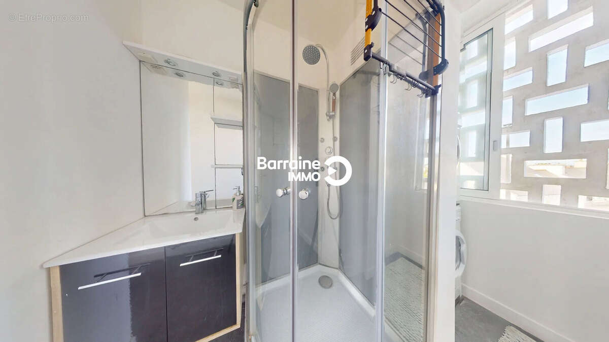 EXLUSIVITE BARRAINE IMMO /Appartement 3 pièces  60 m2 à vendre à Lorient - Rare sur le marché - photo 14