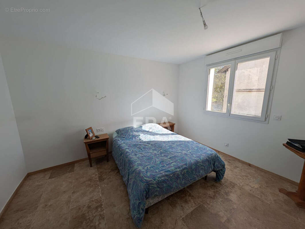 Maison à MONTPON-MENESTEROL