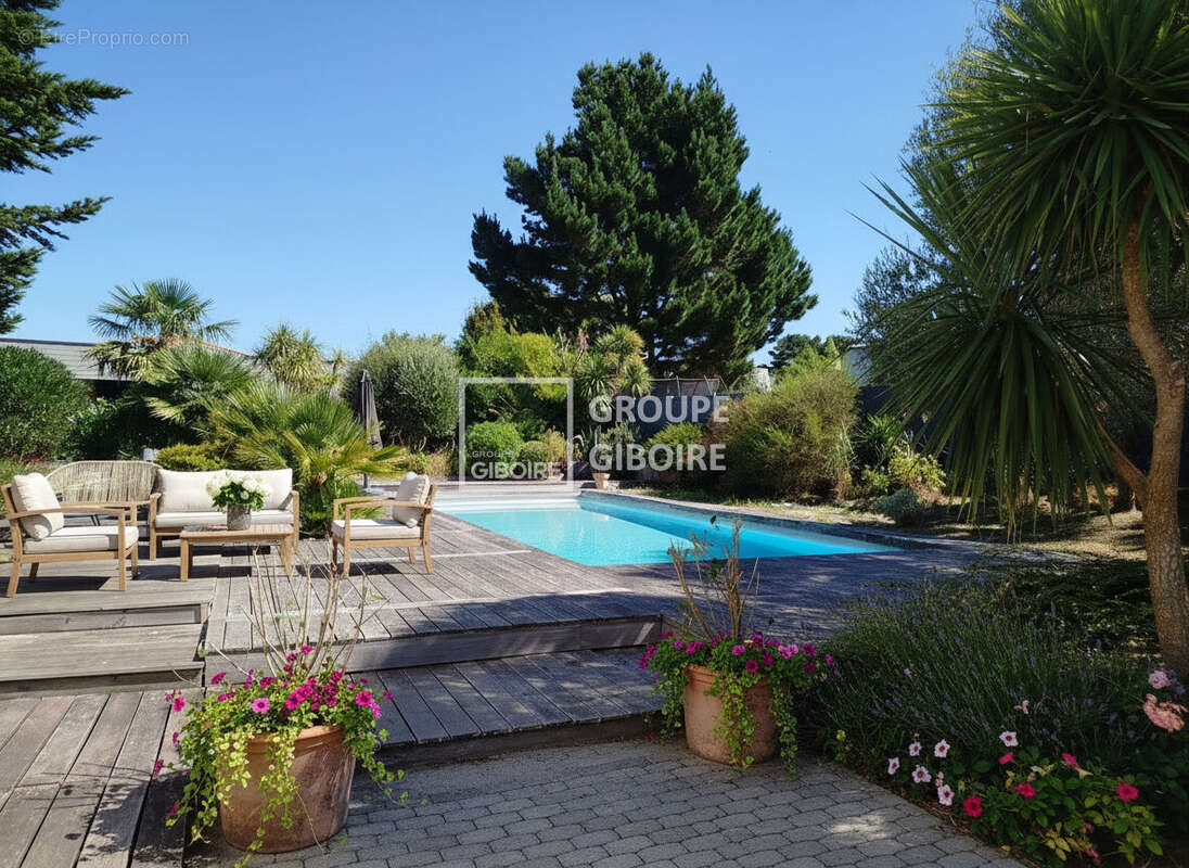 A vendre - agence giboire - maison familiale et son annexe a la baule - photo 4