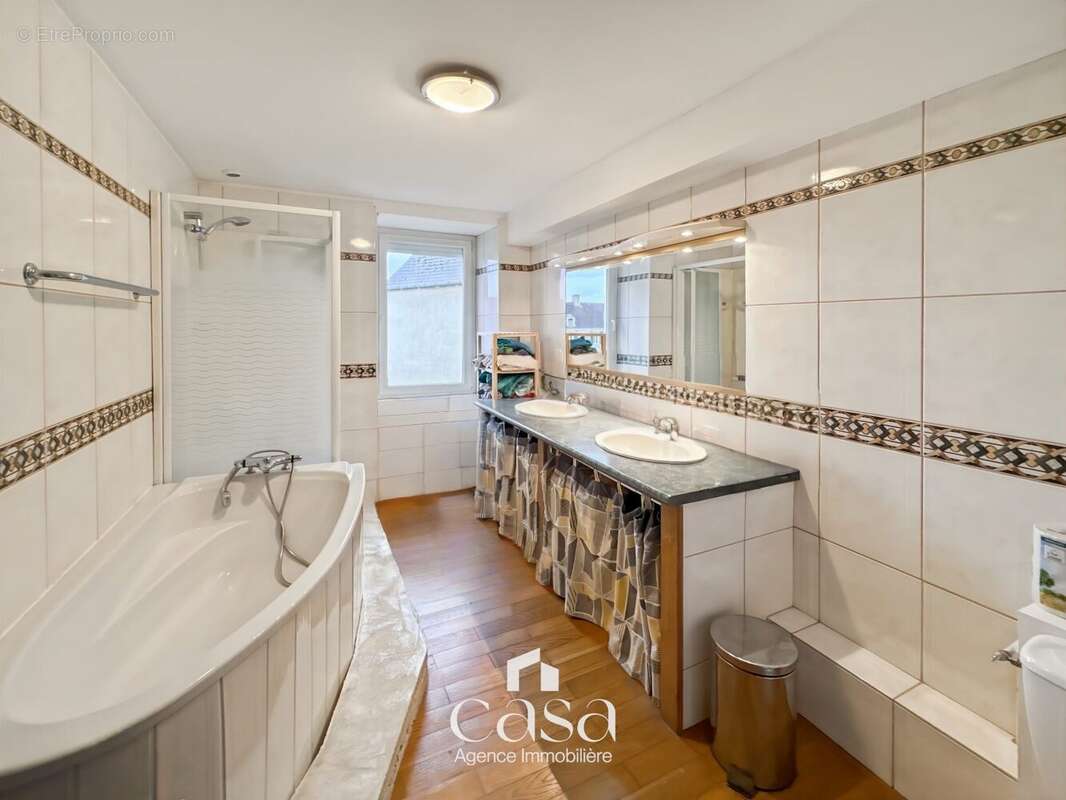 Maison à GRAINVILLE-LANGANNERIE