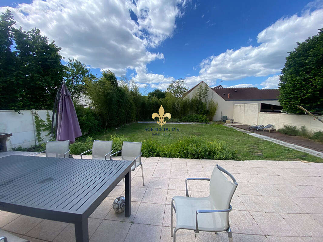 Maison à ORRY-LA-VILLE