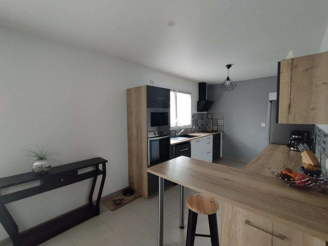 Maison à LE TOUR-DU-PARC