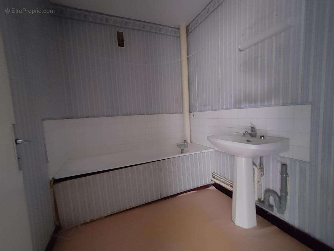 Appartement à COMPIEGNE
