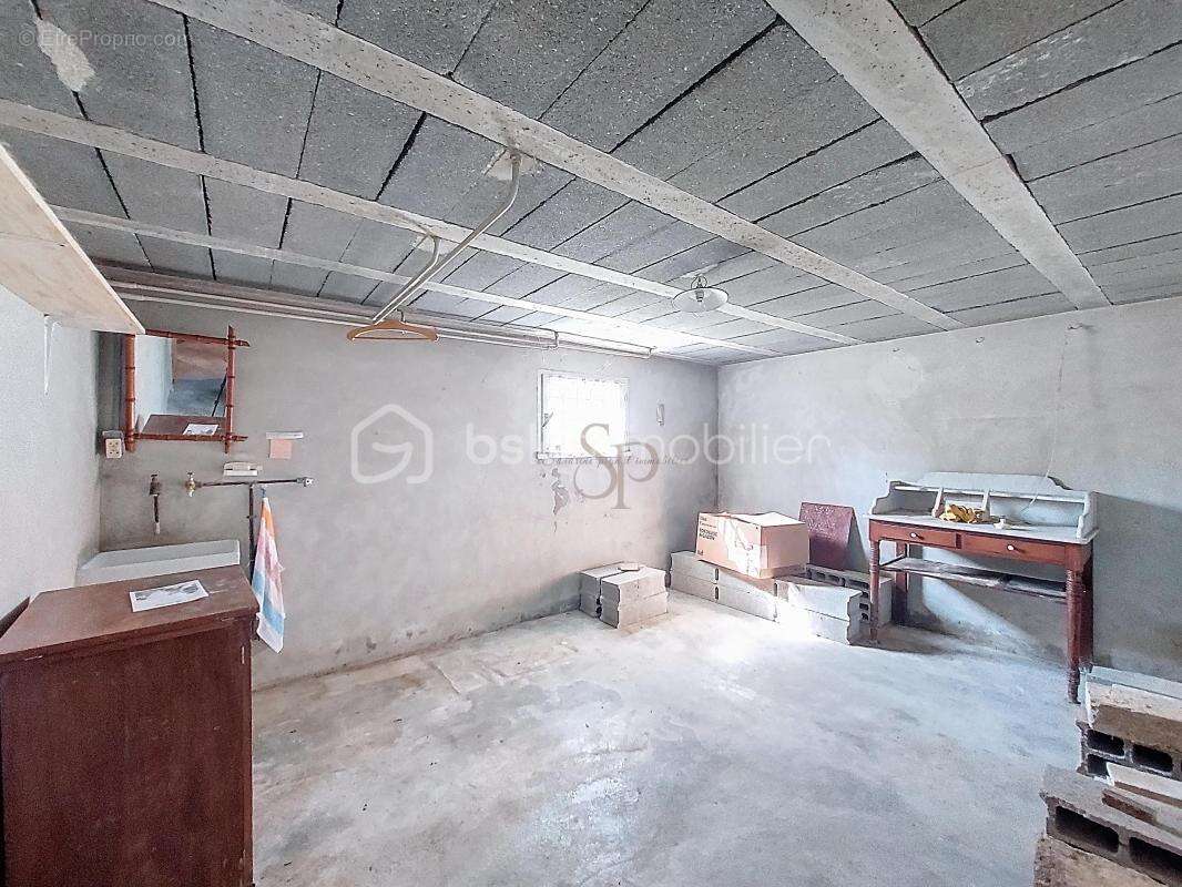 Maison à LORREZ-LE-BOCAGE-PREAUX