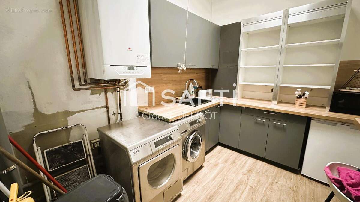 Photo 2 - Commerce à LE BOUSCAT