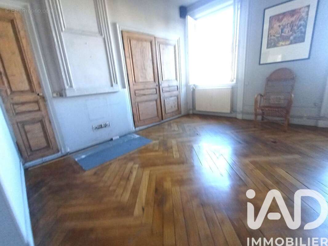 Photo 3 - Appartement à SAINT-ETIENNE