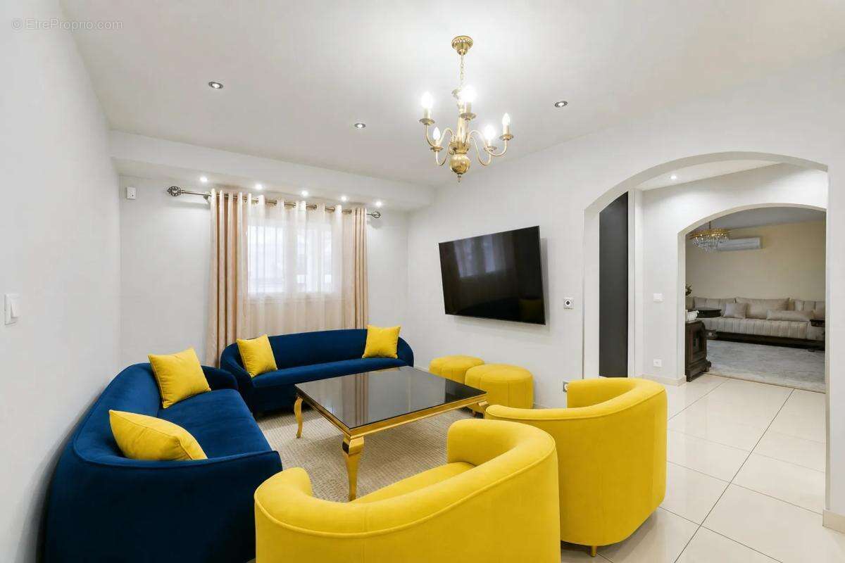 Maison contemporaine avec piscine à Saint-Gilles - photo 16
