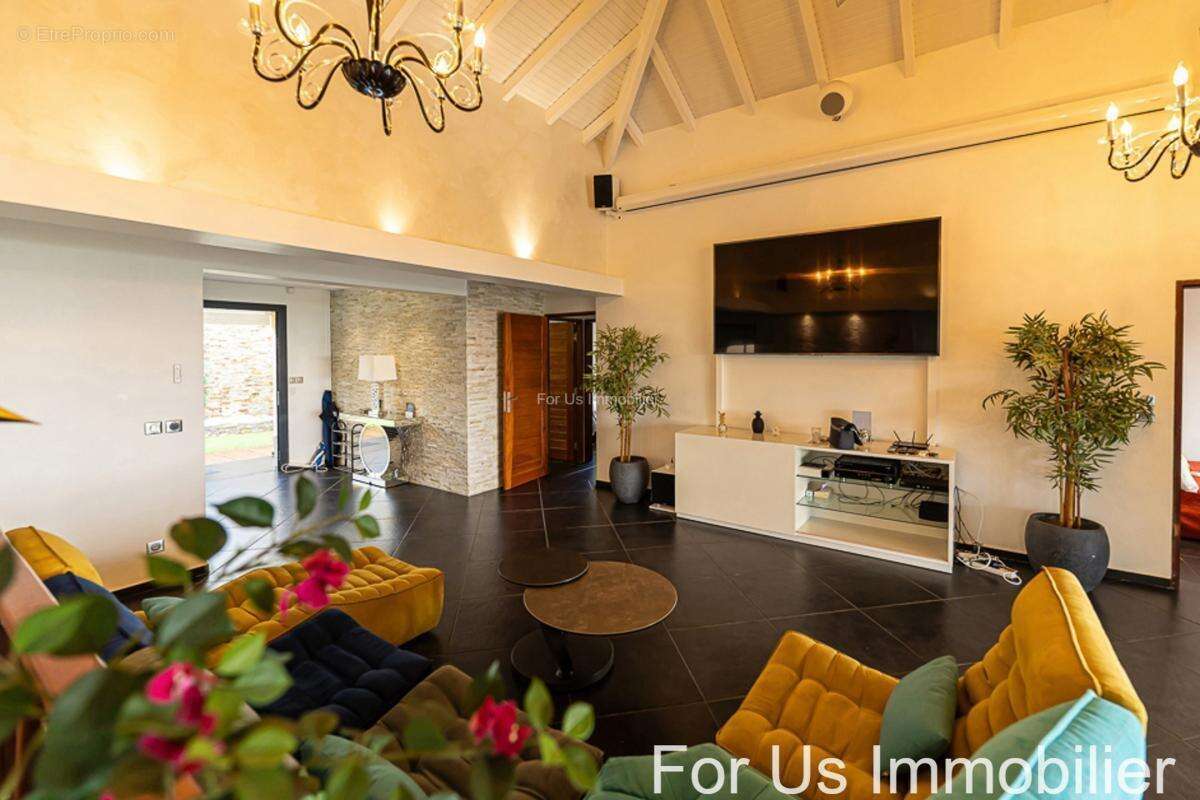 Maison à SAINTE-ANNE