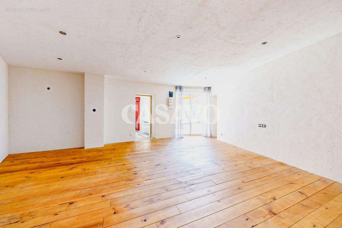 Maison à BOURGOIN-JALLIEU