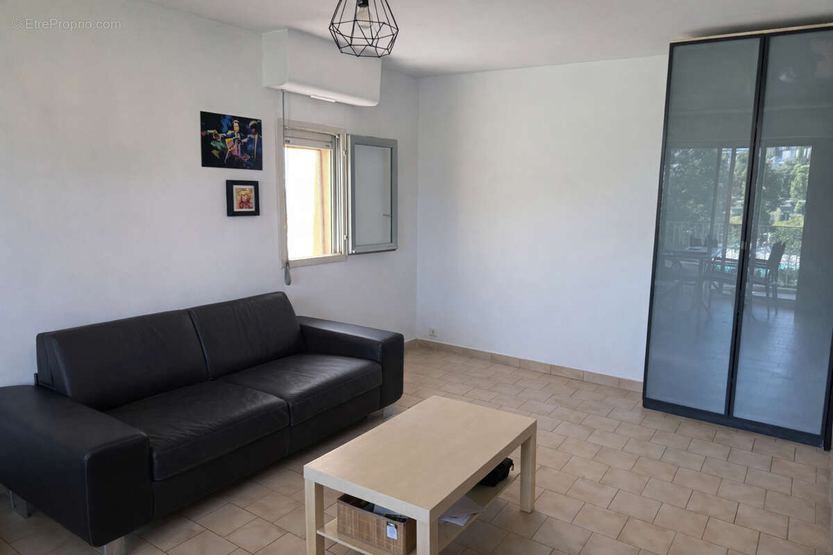 Sous compromis t1 34m² - terrasse 8m² - 149 000 - photo 7