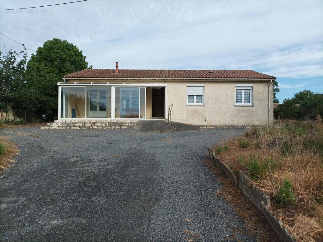 Photo 1 - Maison à MIRAMBEAU