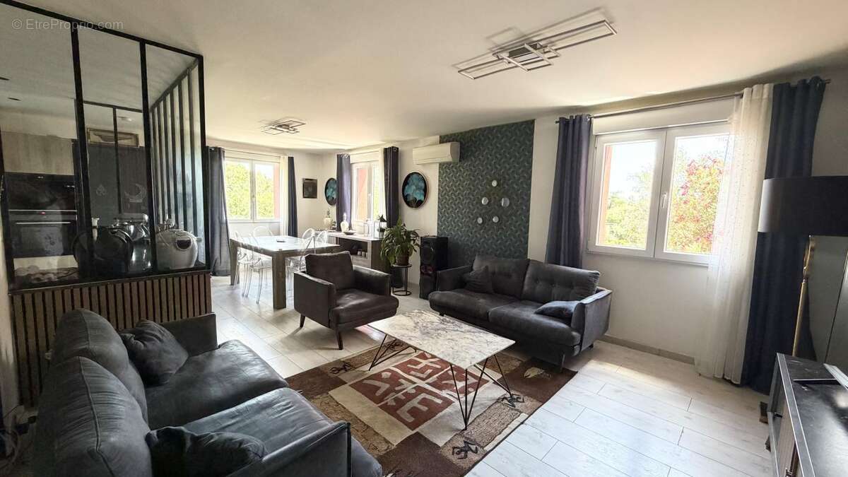 Maison 140 m² à Villeurbanne  - photo 5