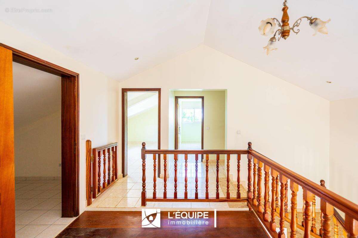 Maison à SAINT-DENIS