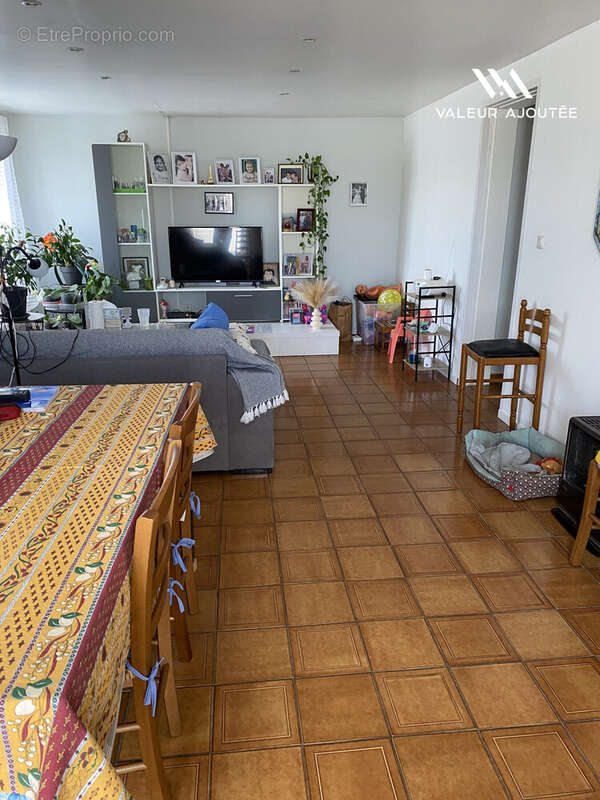 Maison 125 m² à Lunel  - photo 2
