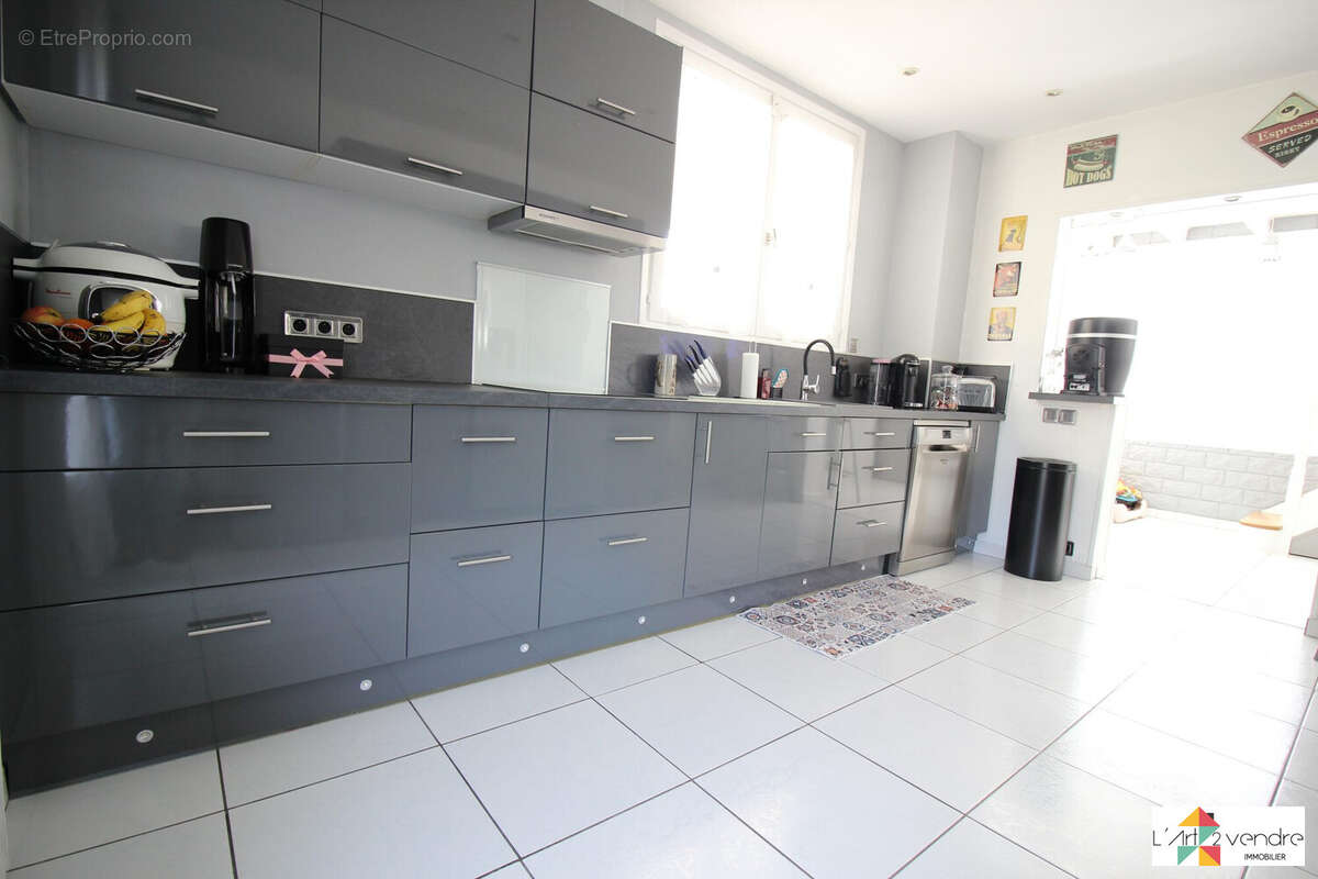 Maison à VILLECRESNES