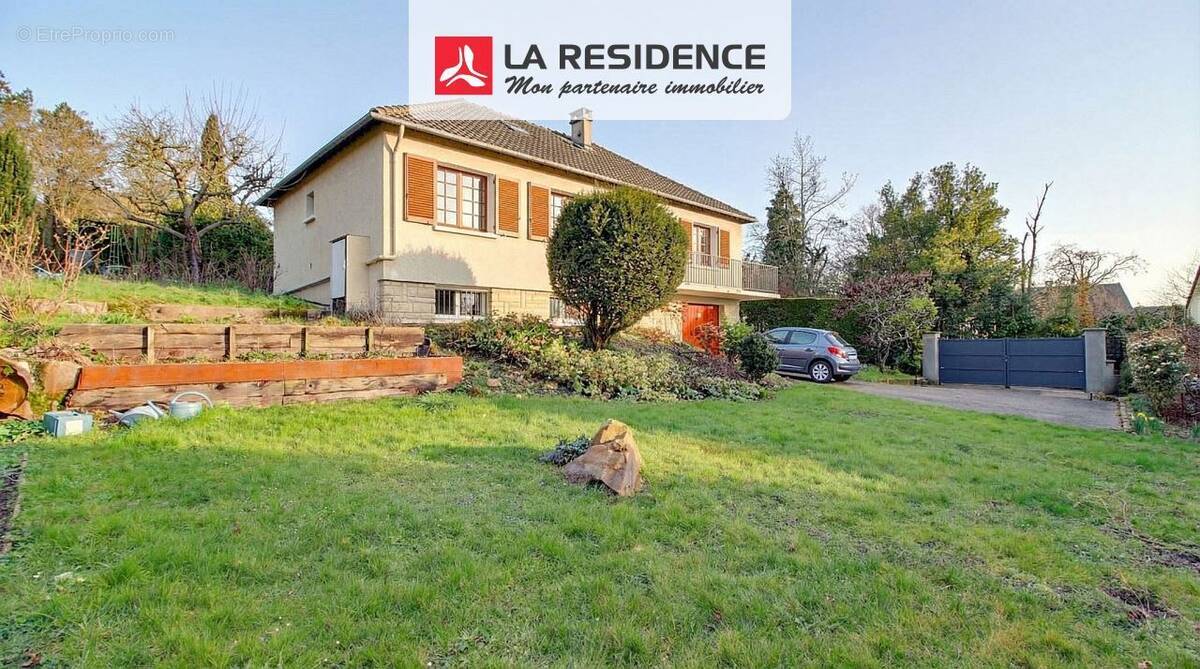 Maison à CHAMBOURCY