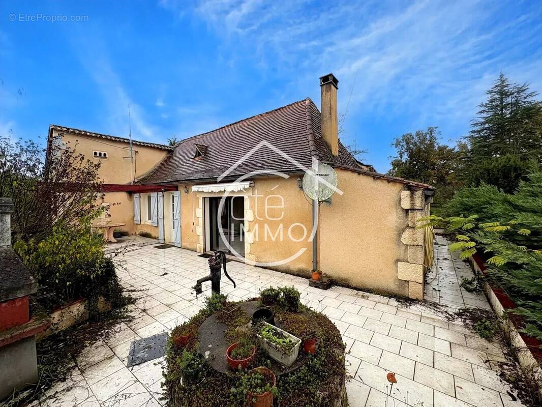 Maison à SAINT-PIERRE-D&#039;EYRAUD