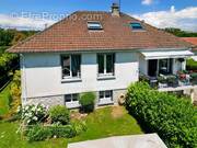 Maison à LA CHAPELLE-MOUTILS