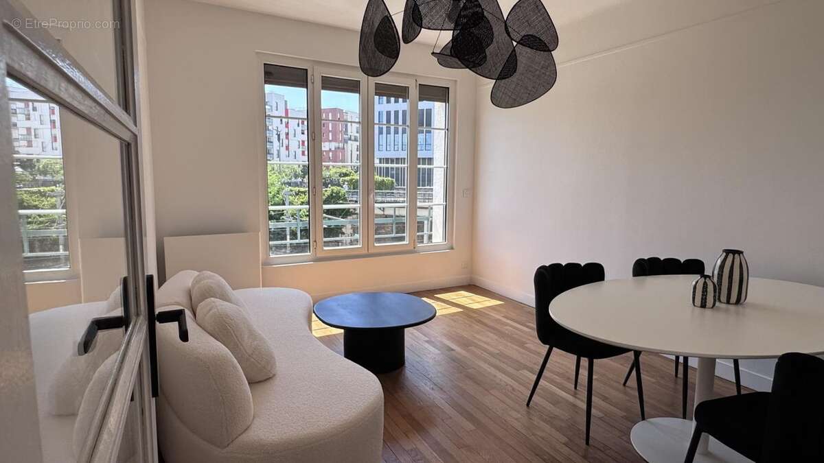 Appartement, 45m2, entièrement rénové, Asnières-sur-Seine - photo 2