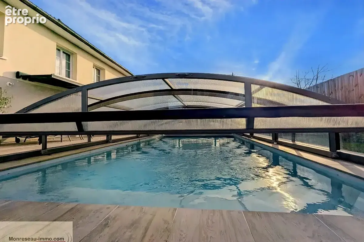 10 min Chalon-sur-Saône, villa familiale 259 m², climatisée, piscine, 5 chambres. Secteur sud chalonnais, cadre campagne. - photo 18