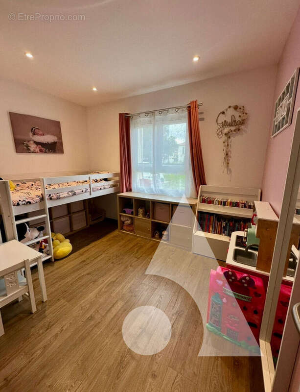 Maison à LE CASTELLET