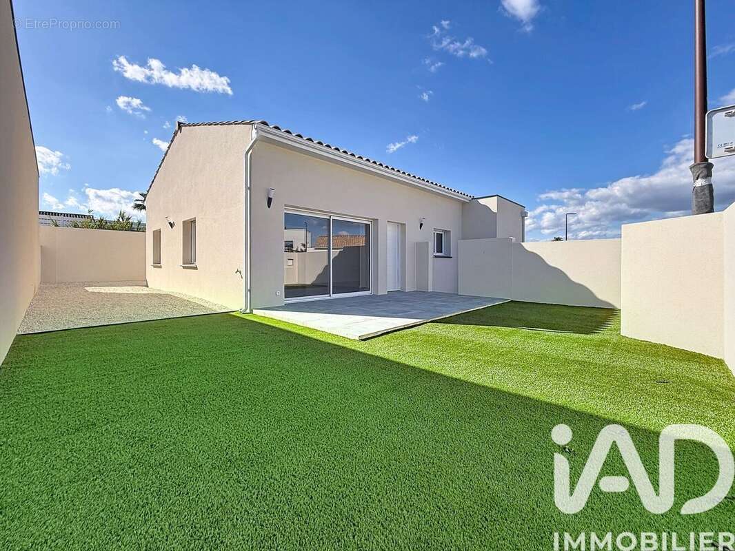 Photo 2 - Maison à SAUVIAN