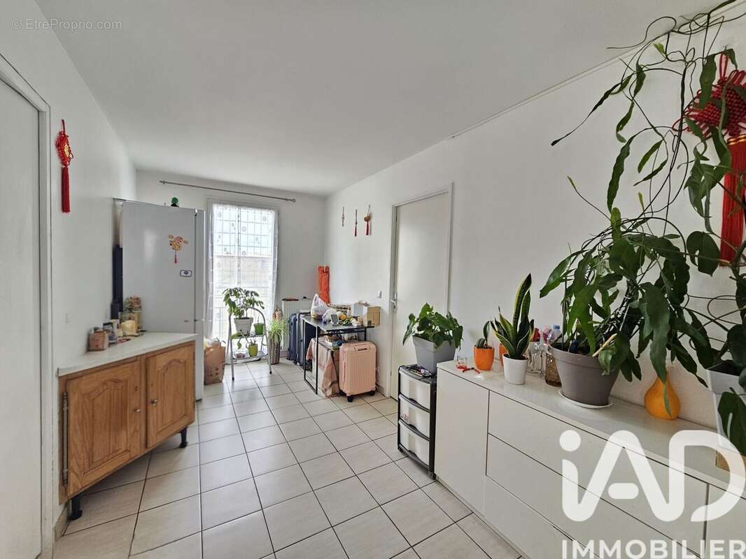 Photo 5 - Appartement à LA COURNEUVE