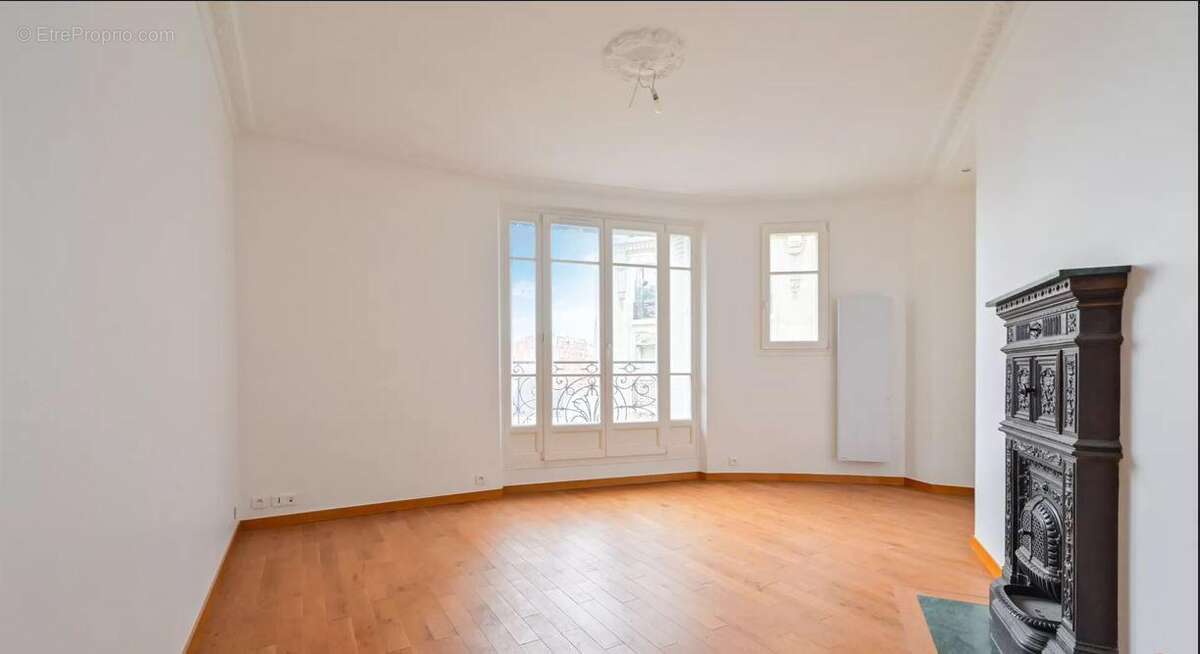 Appartement à PARIS-13E