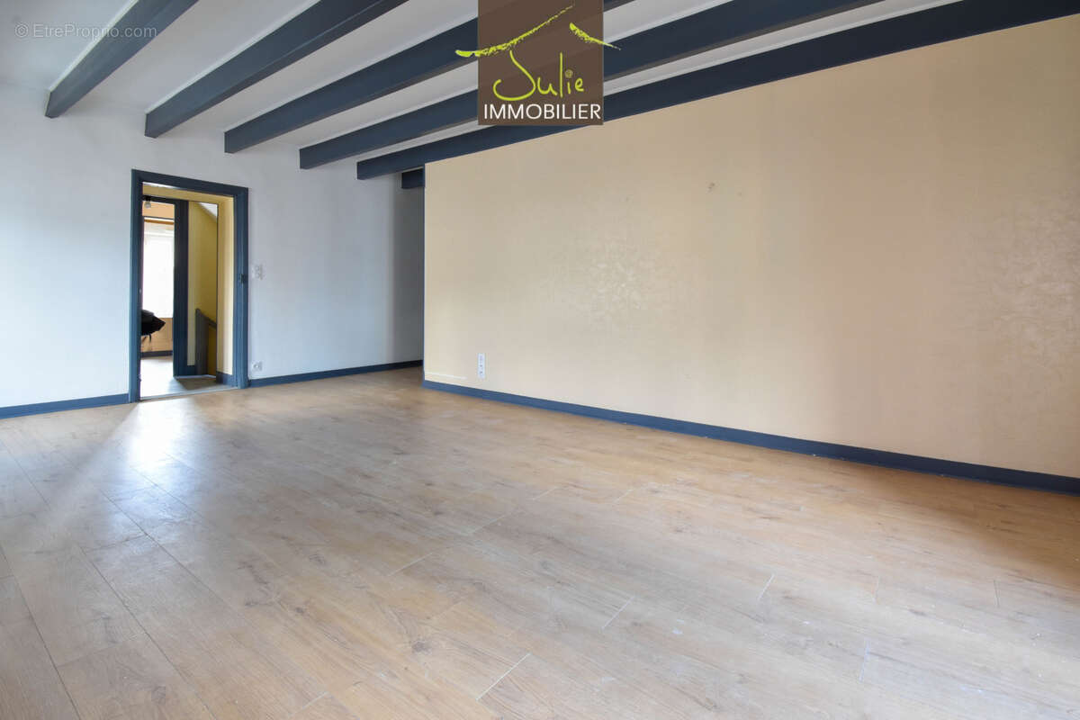 Appartement à MONCOUTANT