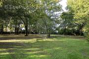 Terrain à MESCHERS-SUR-GIRONDE