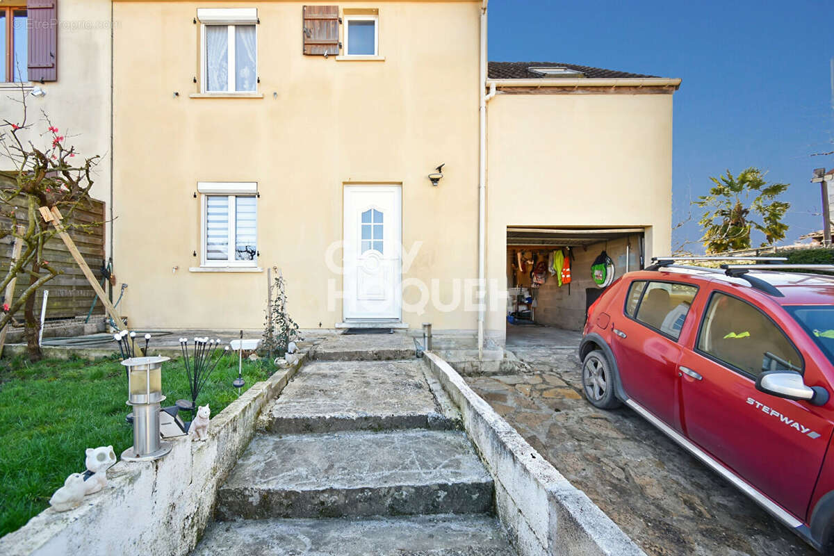 Maison à SOIGNOLLES-EN-BRIE