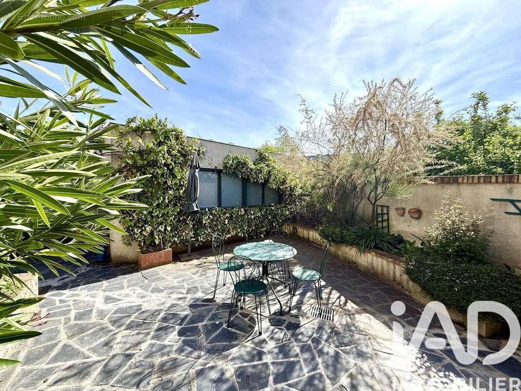 Maison 190 m² à Igny  - photo 8