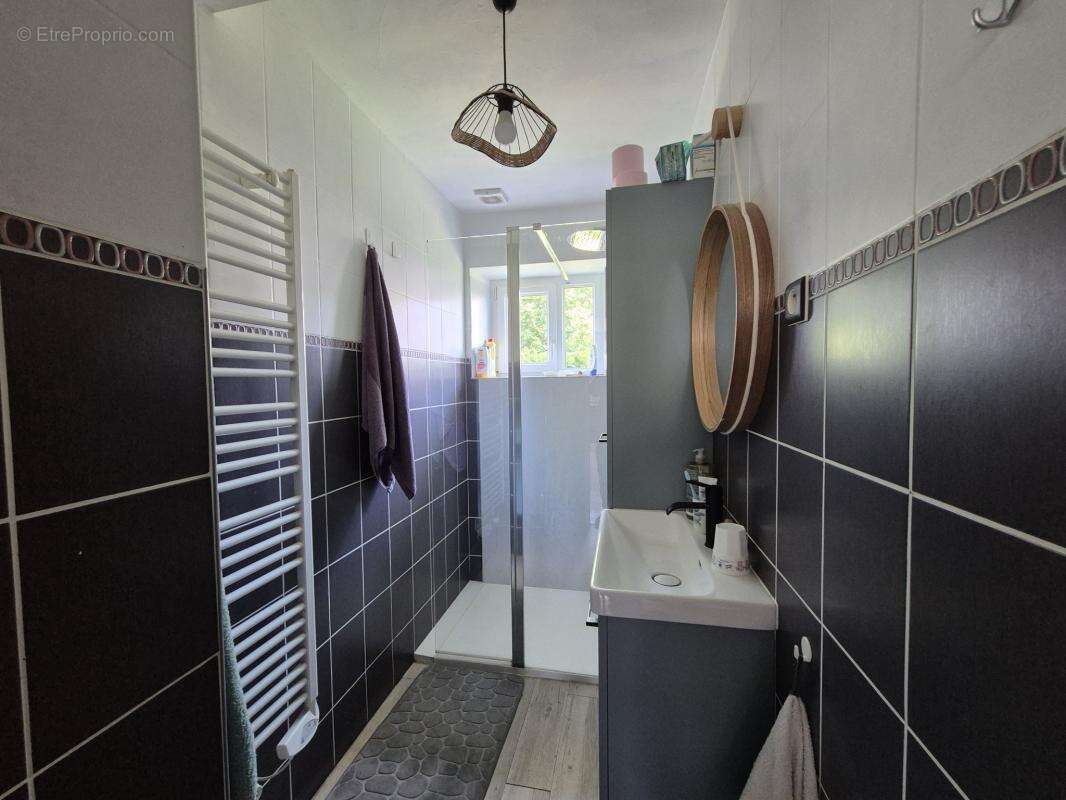 Maison de village rénovée - photo 8
