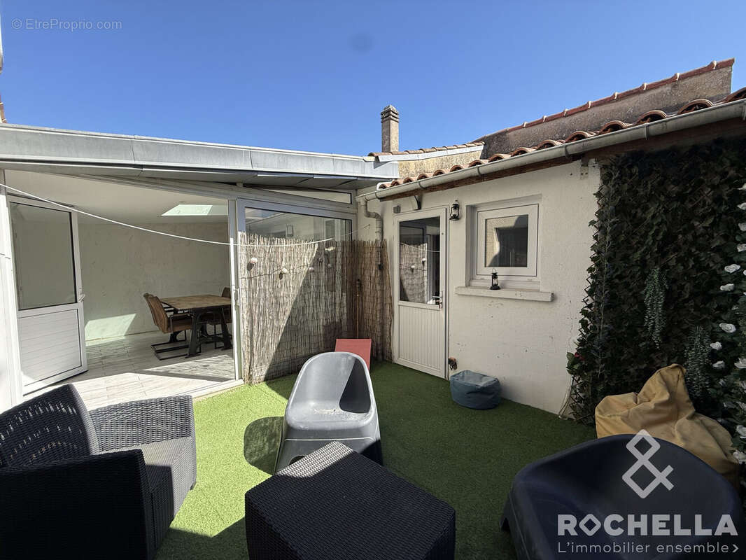 Maison 110 m² à La Rochelle  - photo 9