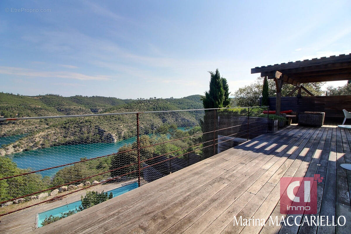 Maison à ESPARRON-DE-VERDON