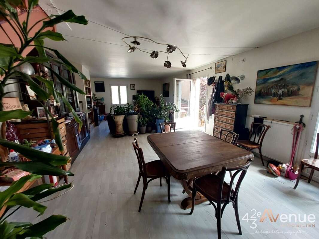 Maison à LA RICAMARIE