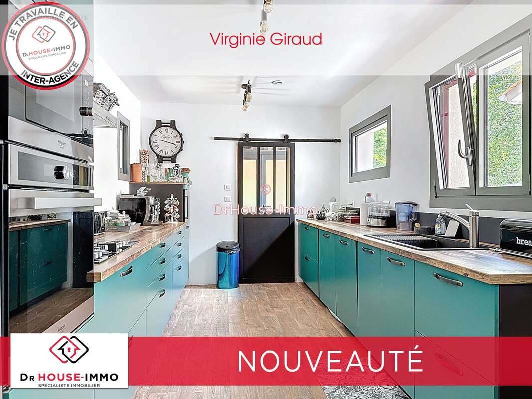 Maison à NOTRE-DAME-DE-SANILHAC