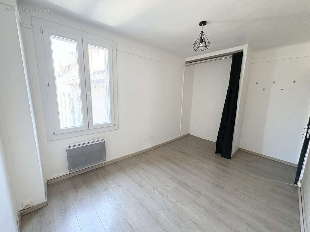 Appartement 40 m² à Toulon  - photo 2